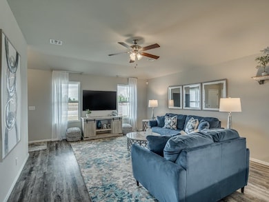 946 E Sparrow St, Fayetteville, AR 72701 - photo 6