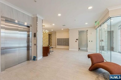 498 van Bussum Ave unit 209C, Saddle Brook, NJ 07663 - photo 7