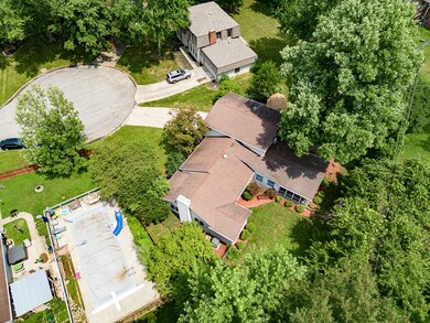 3231 Beechnut Ct, Columbus, IN 47203 - photo 3