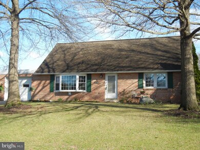 57 Redwood Cir, Ephrata, PA 17522 - photo 2