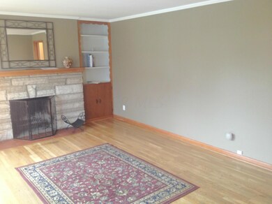 Large Living Room in Neutrals!
