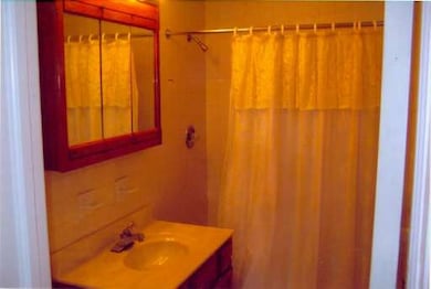 36 Hadley Village Rd, South Hadley, MA 01075 - photo 3