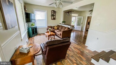 704 Grove Ave, Mohnton, PA 19540 - photo 4