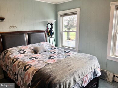 64 N 2nd St, Hamburg, PA 19526 - photo 6