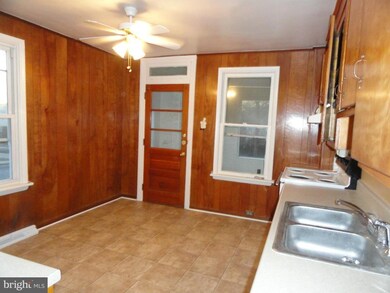 31 Summer St, Hagerstown, MD 21740 - photo 4