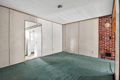 805 Old Salem Rd, Petersburg, IL 62675 - photo 7