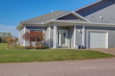 4 Westside Village, Grand Isle, VT 05458 - photo 4