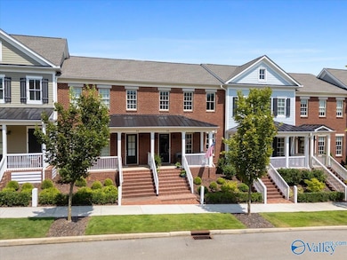 38 Pine St NW, Huntsville, AL 35806 - photo 3