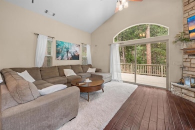 26328 Jacqueline Rd, Twin Peaks, CA 92391 - photo 7