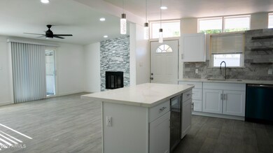 3527 W Lawrence Ln, Phoenix, AZ 85051 - photo 5