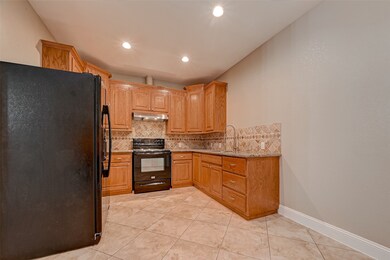 14434 Hillsboro St, Houston, TX 77015 - photo 6