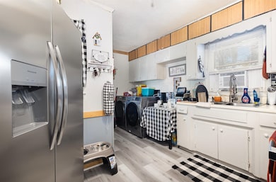 1114 Springdale Cir, Boiling Springs, SC 29316 - photo 6