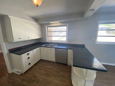 808 24th St, McComb, MS 39648 - photo 7