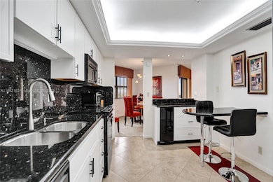 501 N Riverside Dr unit PH2, Pompano Beach, FL 33062 - photo 4