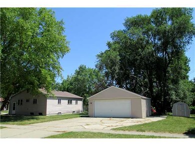 3633 Ronald St, Lansing, MI 48911 - photo 3