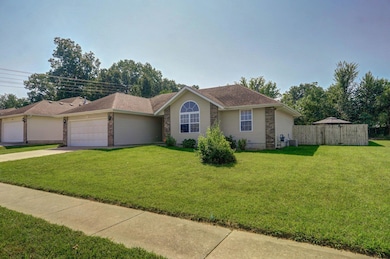 902 W Dustin Ln, Nixa, MO 65714 - photo 3