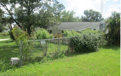 906 Fernglen Ave, Lake Placid, FL 33852 - photo 3