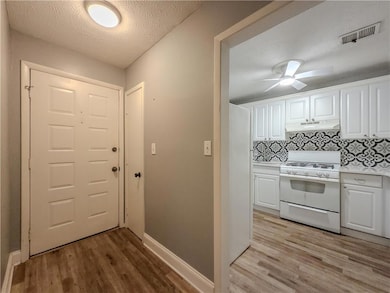 2610 Cumberland Ct SE, Smyrna, GA 30080 - photo 6