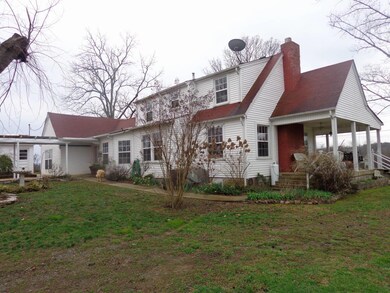 1941 Tennessee 82, Shelbyville, TN 37160 - photo 2