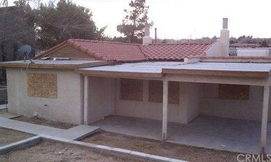 15351 Hesperia Rd, Victorville, CA 92395 - photo 4