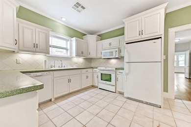 4701 Avenue North 1 2 Rear, Galveston, TX 77551 - photo 6