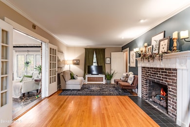 847 West St, Pittsfield, MA 01201 - photo 7