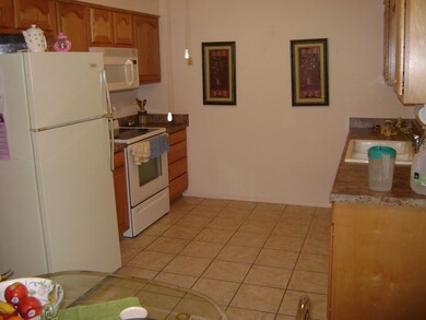 10623 w coggins dr suncity az 015.JPG