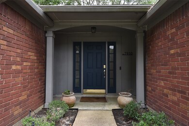 7910 Shangrila Ln, Houston, TX 77095 - photo 3