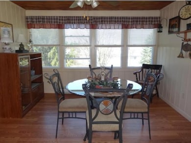 462 Pembroke St, Pembroke, NH 03275 - photo 4