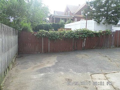 172 Camden Ave, Providence, RI 02908 - photo 7