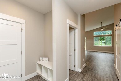 08-Entryway_IMG_2857_SSW