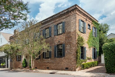 70 King St Charleston SC 29401-055-031-K