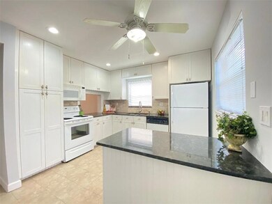 6095 N Sabal Palm Blvd unit 112, Tamarac, FL 33319 - photo 2
