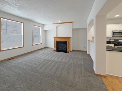 8322 Labont Way, Eden Prairie, MN 55344 - photo 3