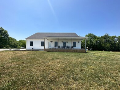 1220 N Crowder Rd, Covington, IN 47932 - photo 2