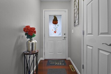 2305 Westchester Dr, Maryville, IL 62062 - photo 4