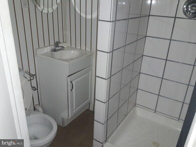 1308 Sheridan St, Camden, NJ 08104 - photo 7