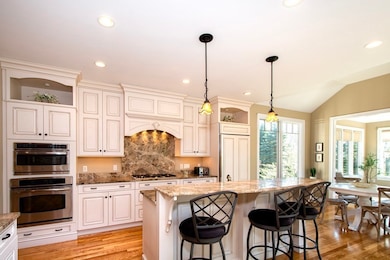 7 Tillinghast Dr, Hingham, MA 02043 - photo 4