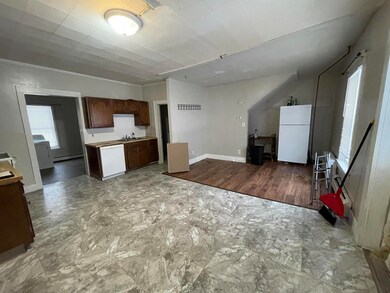 34 Meadow St, Rutland, VT 05701 - photo 4