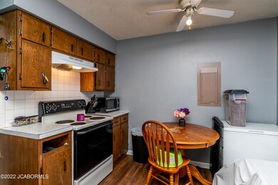 Kitchen - 1