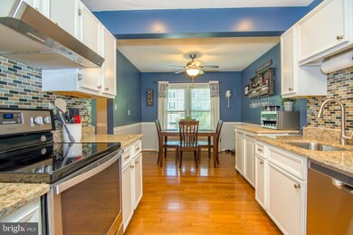 1816 Lang Dr, Crofton, MD 21114 - photo 5