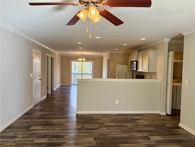 450 Cedar Tree Dr, Walhalla, SC 29691 - photo 5