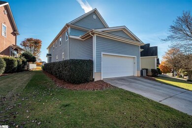 206 Ridenour Ave, Greenville, SC 29617 - photo 5