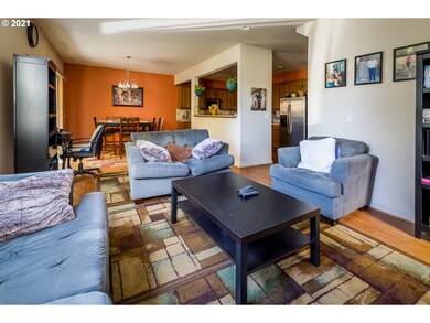 10542 NE Summer Falls St, Hillsboro, OR 97006 - photo 6