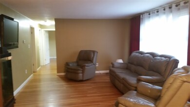 71 Forest Park Dr, Nashua, NH 03060 - photo 4