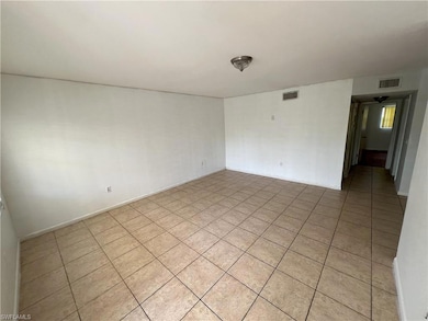 4290 Gulfstream Dr unit 16, Naples, FL 34112 - photo 7