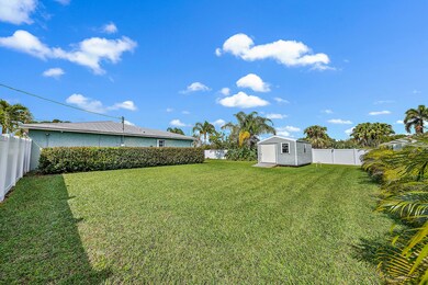 181 SW Sea Lion Rd, Port Saint Lucie, FL 34953 - photo 4