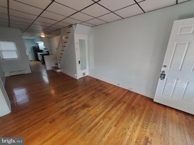 423 Chapel Tc, Reading, PA 19602 - photo 3