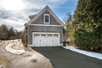 153 Spring Meadow Ln, Hanover, MA 02339 - photo 3