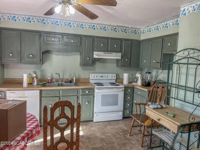 1702 County Road 382, Holts Summit